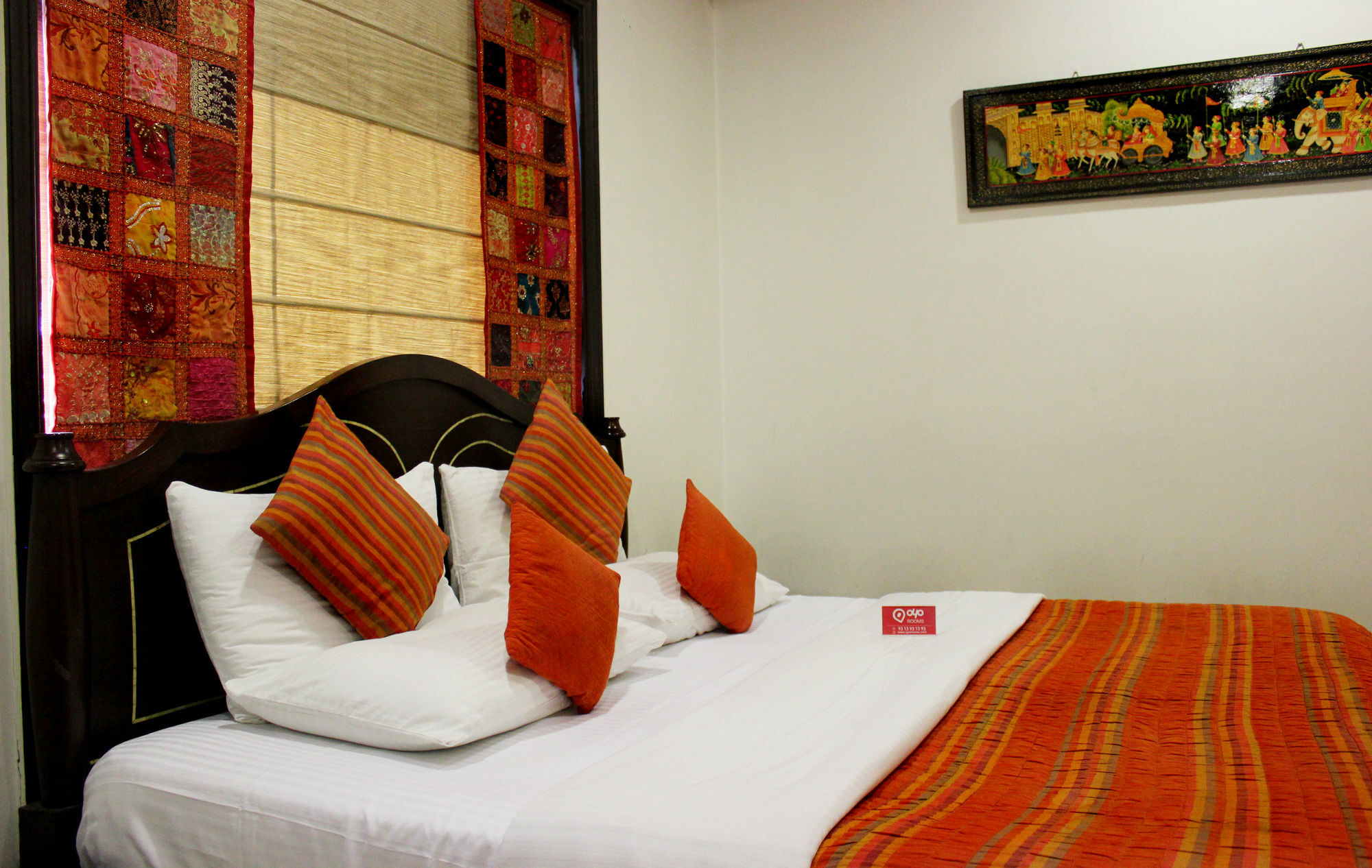 Oyo Premium Rajouri Garden Janta Market Nové Dillí Exteriér fotografie